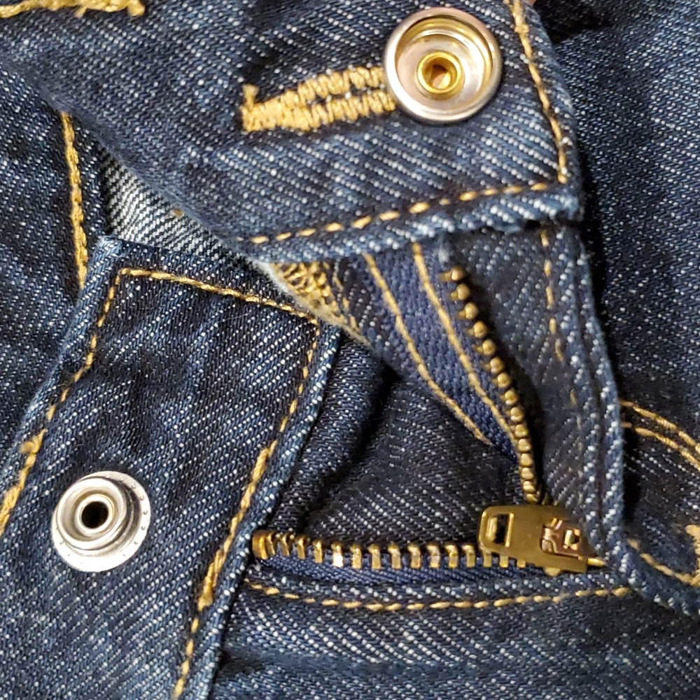 Girls Old Navy rolled cuff jean shorts size 7 - Picture 2 of 4